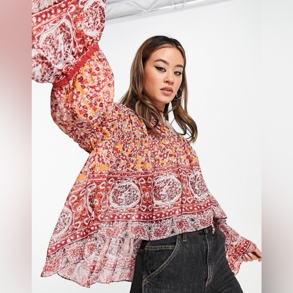 Free People Tops - FREE PEOPLE Lorraine Tiered Kimono Top Size Medium